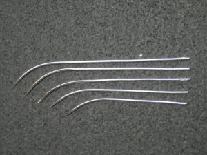 Suture Needle (Half Curved)